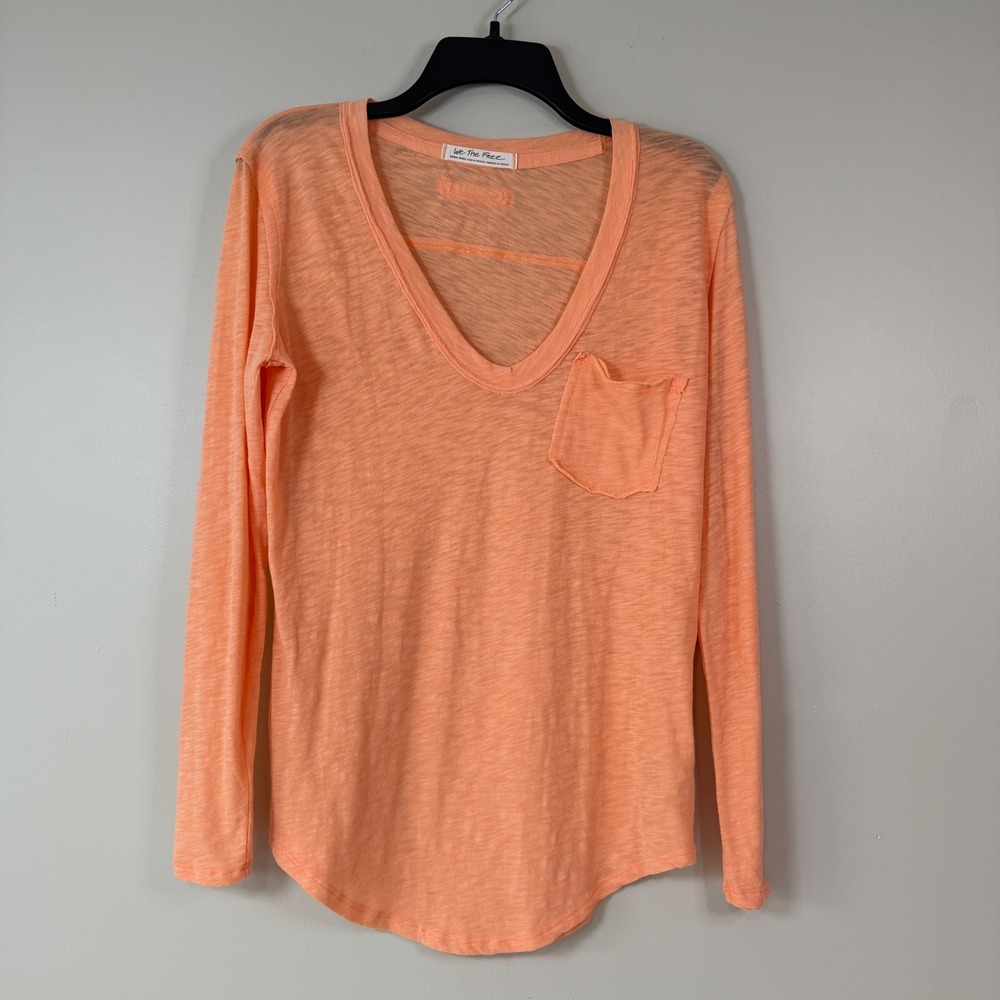 We The Free XS V-Neck Long Sleeve Betty Lightweight Tee Shirt Boho Summer